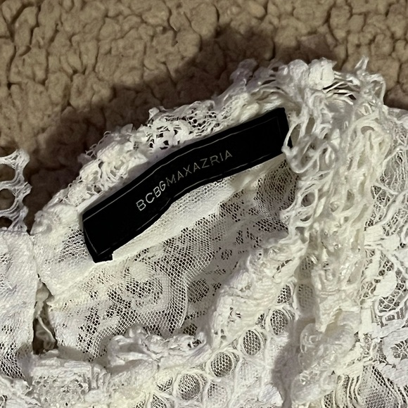 🖤 Beautiful Like New BCBG Maxazria Kenzie' Blouse🖤 - Picture 7 of 8